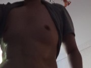 My boobies jiggle while I run on treadmill