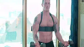 Jackson Rams Brads Tight Ass While Do Bicep Curls 16 Min