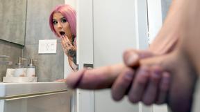 ”Luna Legend & Chris Lockwood Make Sure Step Sister Gets What She Wants BIG!”