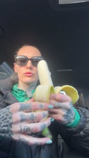 British milf needs to be fucked