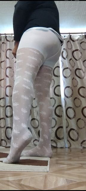 Feeling hot in white pantyhose