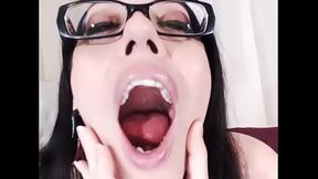 Dentist makes me SQUIRT