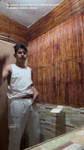 PUBLIC MASTURBATIONS: Nagjakol ako sa mga public CR kase dinatnan ako ng kalibugan! Ang sarap tanga!