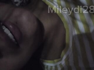 Amis eighteen años me mojo bastante