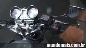 novinho motoboy tocando punheta ate gozar