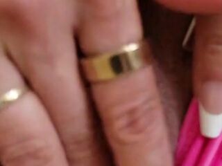 Miss Raquel Kitchen Squirt