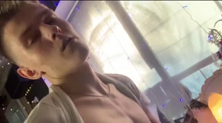 Quick sex with an end on the stomach