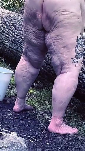 Dripping From Her Snatch Pouring Down Her Fat Thighs Surprise