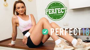 Olivia Trunk knows how to orgasm by Perfect18