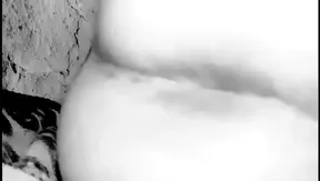 Curvy Peruvian Stud Flashes Flesh in Hot Bareback Gay Tryst – XXX Action