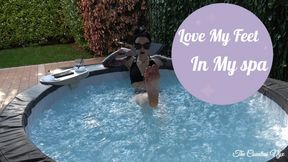 MISTRESS NYX - LOVE MY FEET IN MY SPA