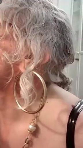 Spanish Whore with a Deep Throat