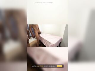 Gifted Delivery Dude Drilled the Lewd Trans Woman's Ass