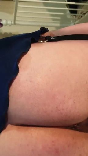 V37: Corset Cum Rain