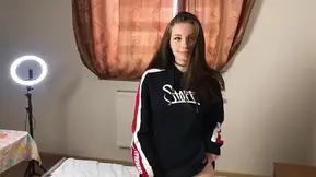 Amateur cutie swallows boyfriend's cum after getting assfucked