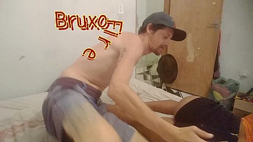 Chamei minha cunhada pra uma rapidinha enquanto o corno joga bola