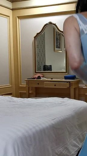 Sissy Slut Michelle Morning Wake-up in Bangkok Hotel and Web Show