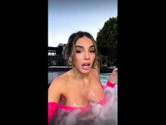 Lyna Perez Pool Livestream Video Leaked