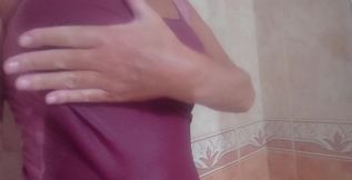 Pouring water over my tiny top, getting my tits out from my wet tshirt and masturbating for you in todays daily selfie