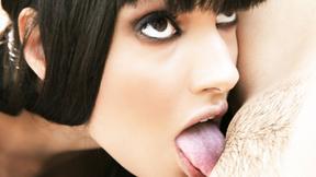 ”Jenna Sativa & Titty Step Mom Mercedes Carrera”