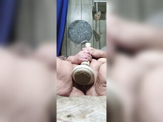 What a Blast Cum Trickling to Her Moist Butt