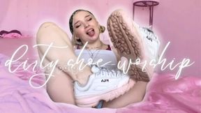dirty shoe worship