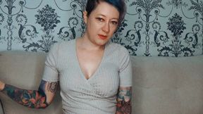 Jerk and lick my sweaty, stinky, stubbly armpits