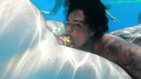 Pool Party Blowjobs: Hot MILF Sucks Hard Underwater