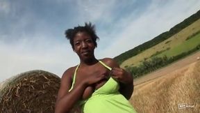 Ebony Amateur Babe Outdoor Gangbang