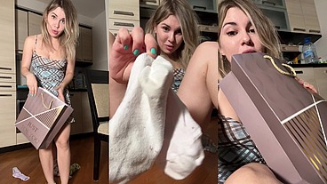 Cum on my dirty socks!