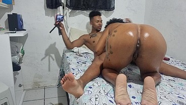 Coroa Casada Contratou Um Novinho Pra Meter Com Força, Já Que o Marido Não Faz Nada - Joao O Safado