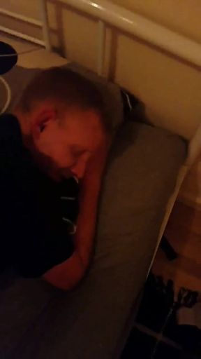 Elevatormontøren Johnny Pedersen Tager Den I Røven