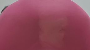 The plush frog is being pissed while licking the pussy intensely on the tights