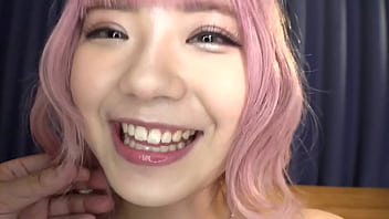 パート１【ドMの極み】街中でプリ尻丸出しの鬼露出GAL！