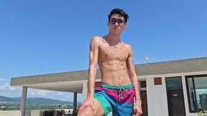 AmateurGayPOV: Summer Vacation Fucking