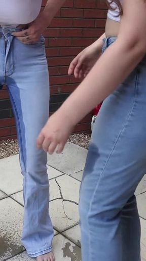 Lesbian Kissing & Jeans Wetting W Rosa & Carrie