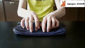 2[ASMR] Scratching textured sheets (no talking)