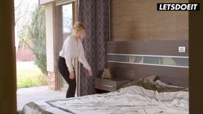 Stepdaughters & Stepmom Having Lesbian Fun Full - Zlata Shine, Tiffany Tatum And Stacy Cruz