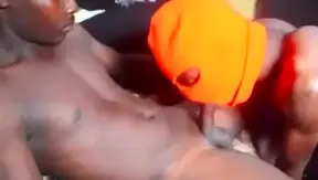 Strangers Hot Blowjob in Public — Raw Risky Gay Pickup Moment – Amatuer Alert 18+