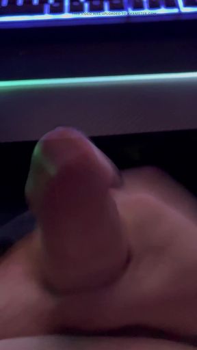Quick Cum Time While Jerking off