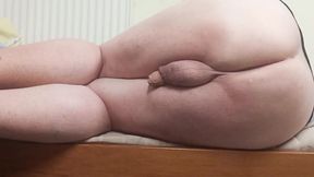 Inside the Dress I'm Left Green and Incredibly Horny, in a New Video You'll Enjoy Me Wearing My Heels and Getting Fucked.