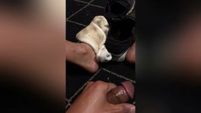 STR8 BUD'S SWEATY WET UNDER ARMOUR KICKS GET PLAYED WITH