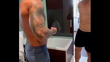 Straight Muscle Breeding My Huge Ass