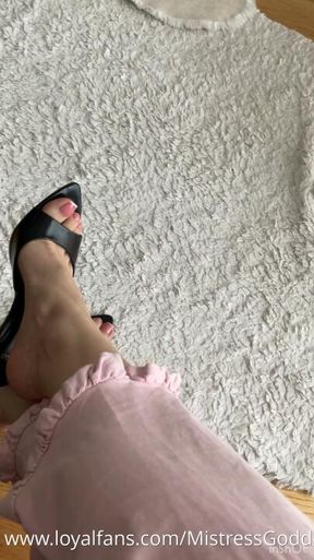 I see you lurking. Approach and bow down to MNWO