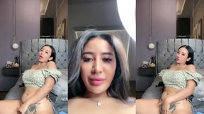 Model jonimalaikat colmek in live stream