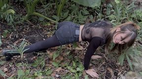 Stuck in the Woods – Zura’s Hiking Foot Trap 4K