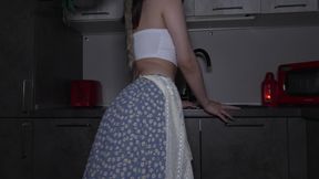 Roxy Muray Sharing Her Secret Skill of Making Orgasm.