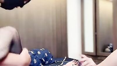 Patungan Buat Sewa Brondong Diem-diem Minta Nambah Mulu