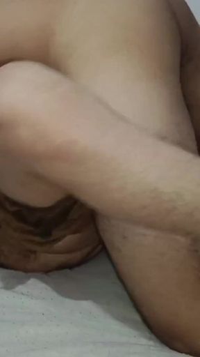 Spectacular moment from &quot;Desi Marathi Bhabhi Video&quot;