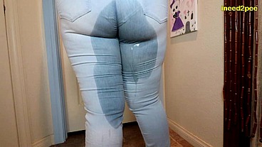 Milah Romanov curvy jeans wetting omorashi